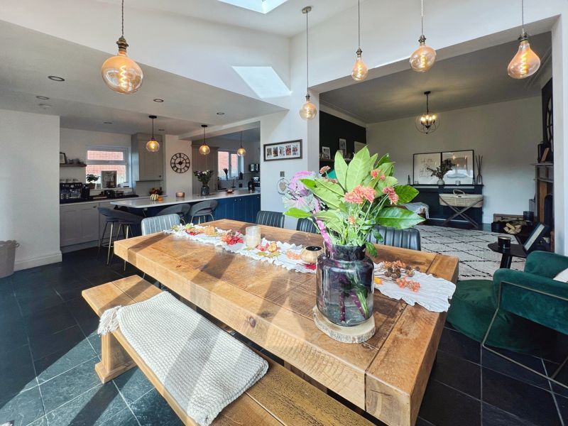 Property photo 3 of 35 Kitchen