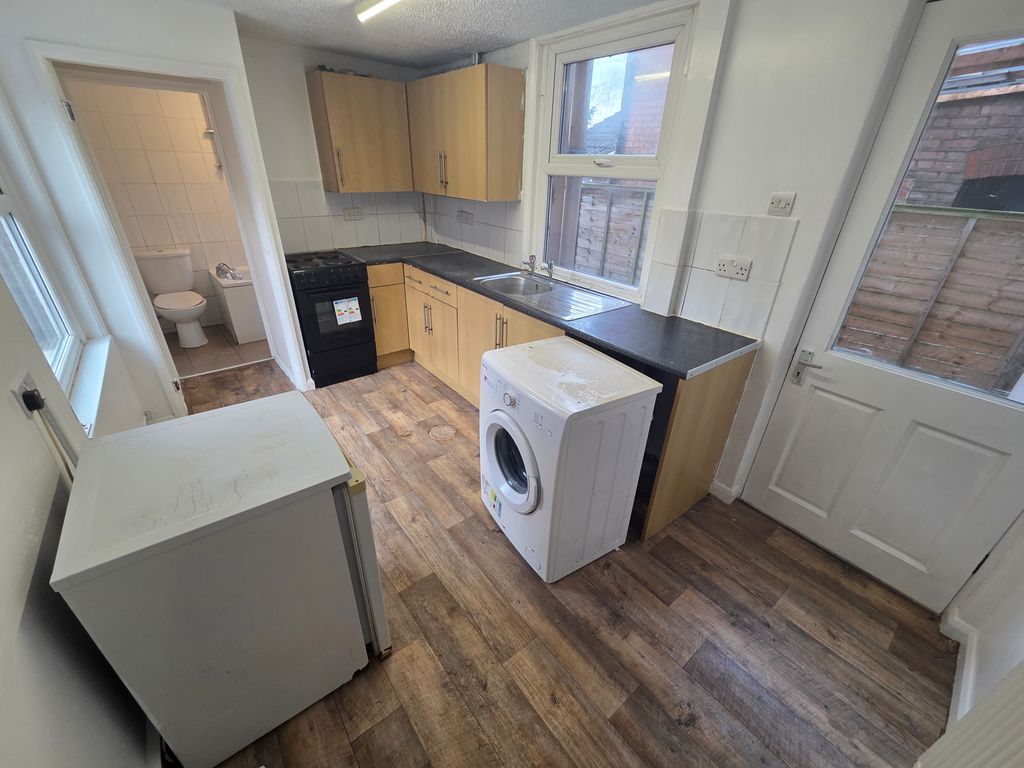 Property photo 3 of 6 Image