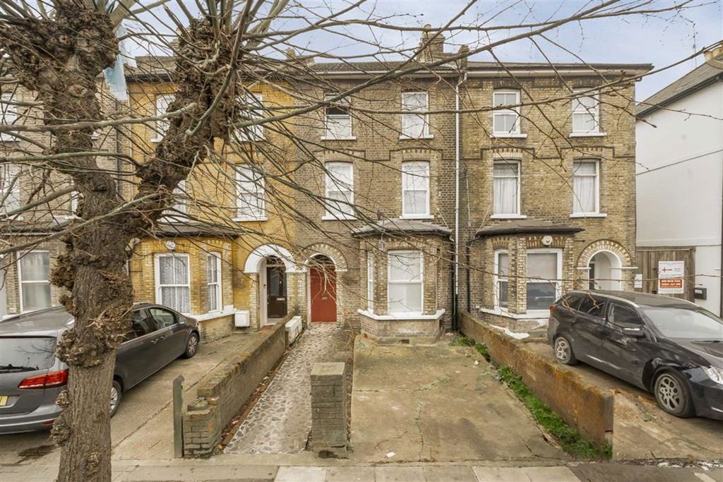 Property photo 1 of 5