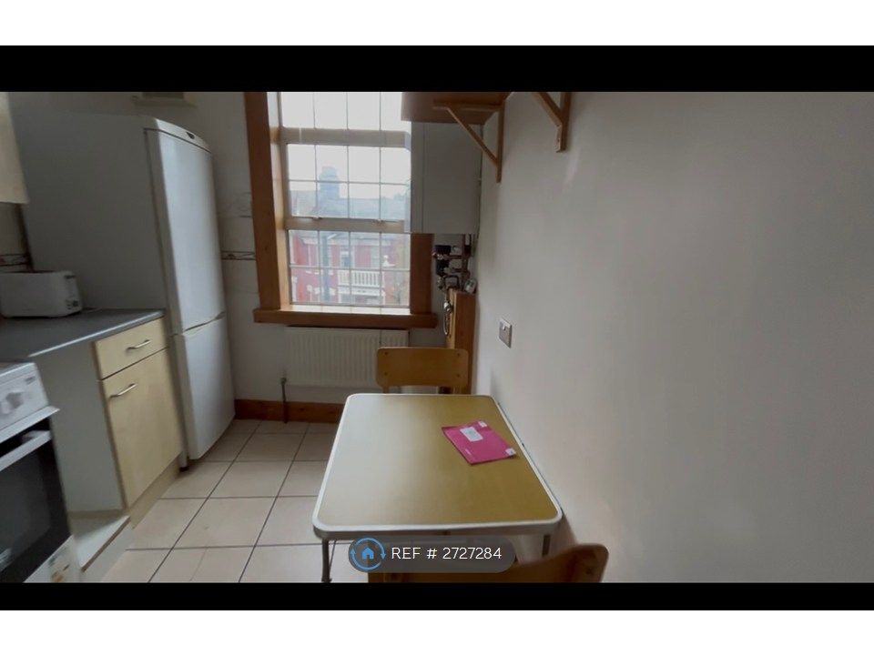 Property photo 2 of 3