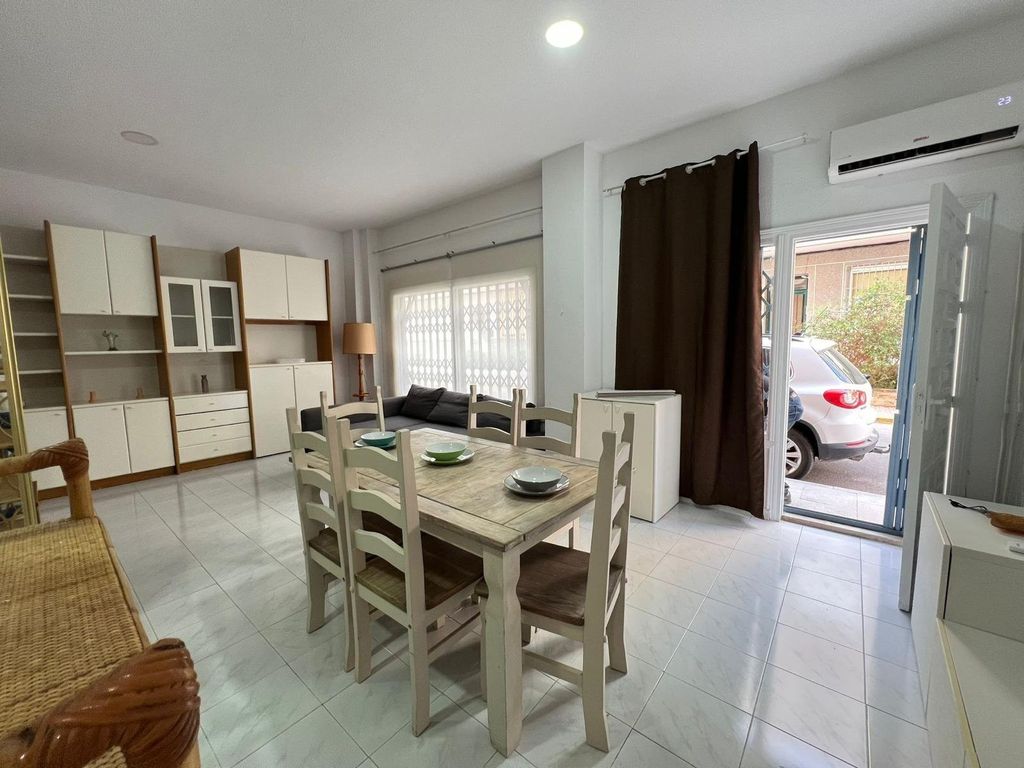 Property photo 3 of 25