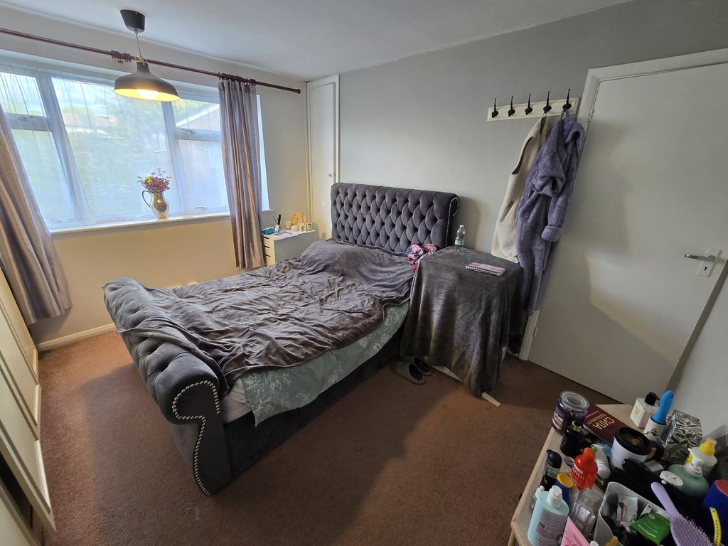 Property photo 1 of 30