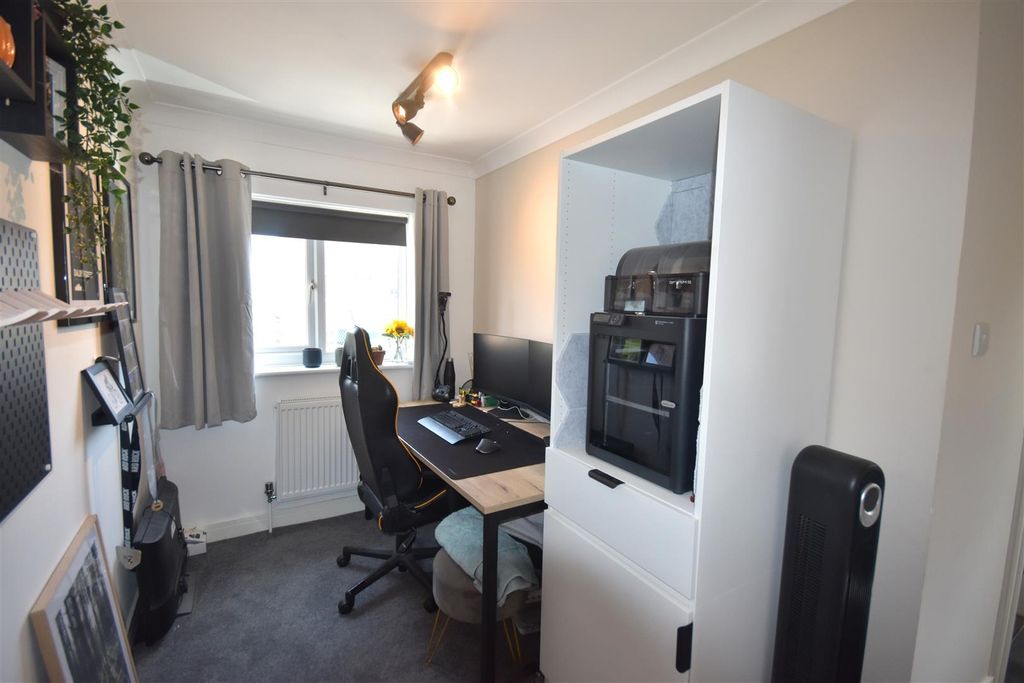 Additional image 10 of 2 bed semi-detached house for saleWoburn Drive, Goole DN14