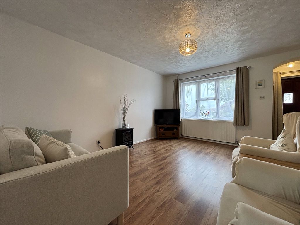 Property photo 3 of 12 Picture No. 38