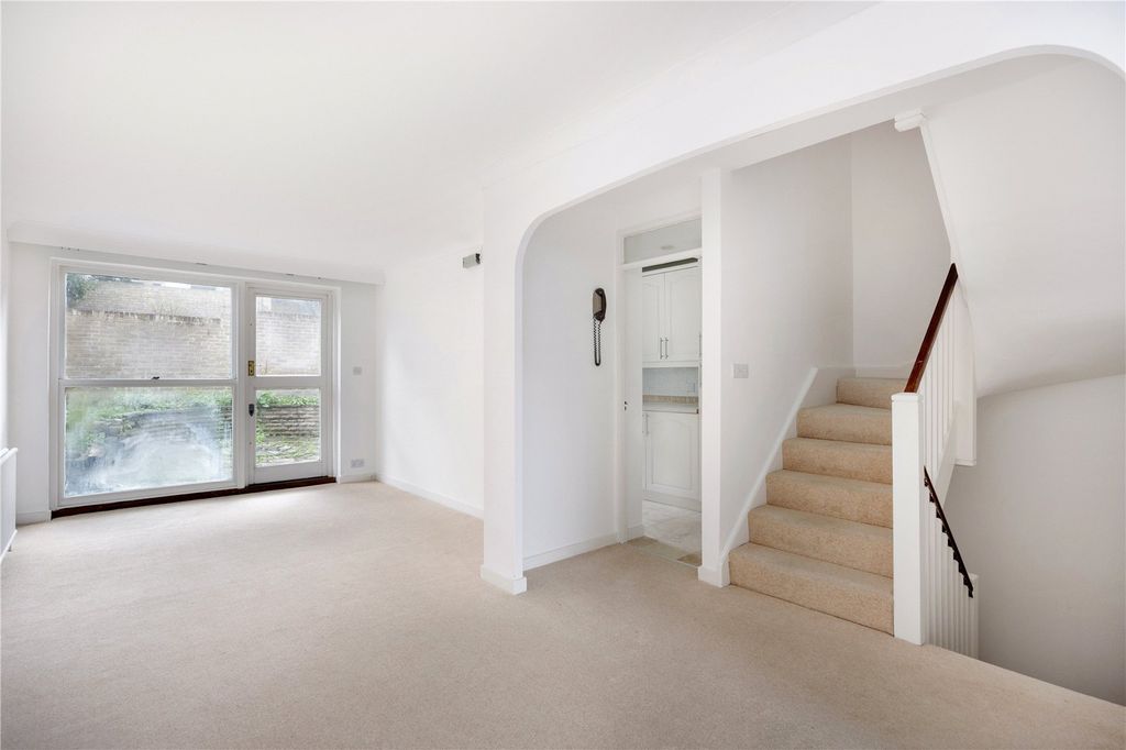 Property photo 3 of 16 Picture No. 05