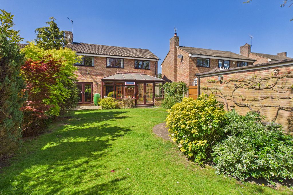 Property photo 1 of 31