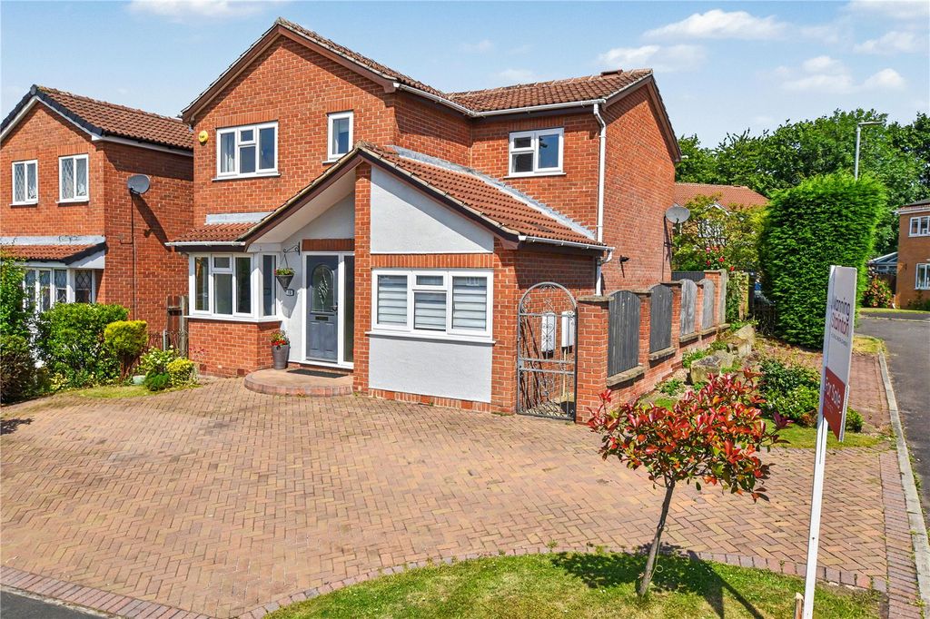 Property photo 1 of 29 Picture No. 37