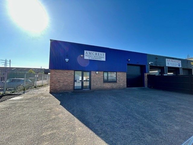 Property photo 1 of 10 Photo 9