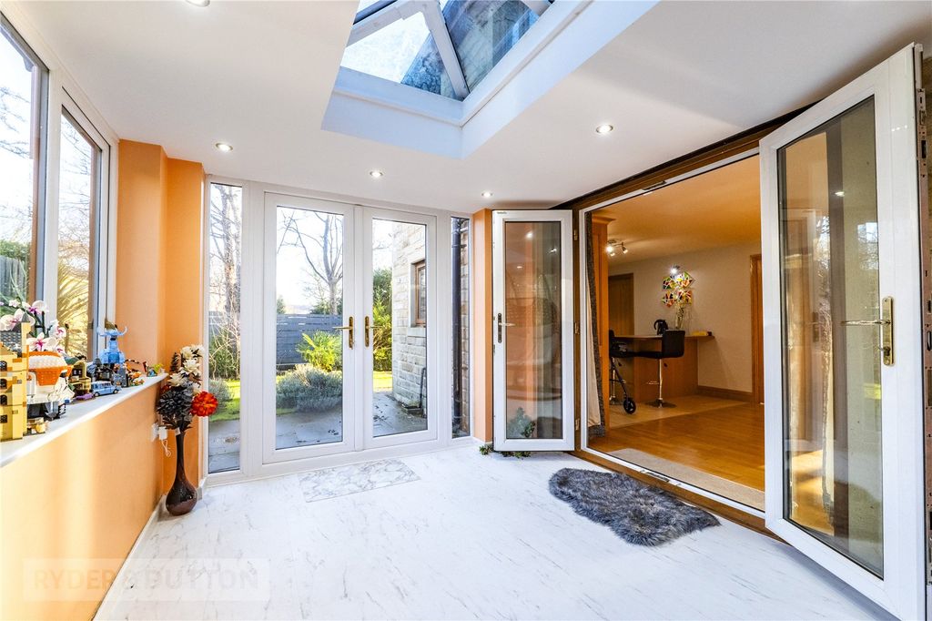 Property photo 3 of 30 Picture No. 22