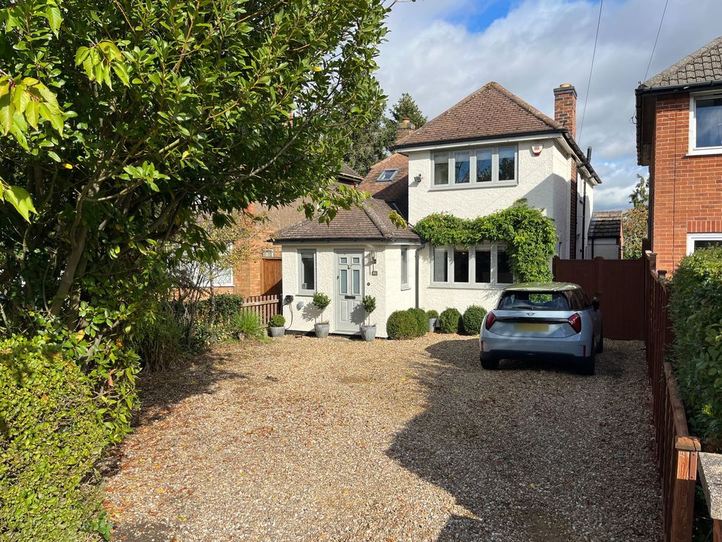 Property photo 1 of 27