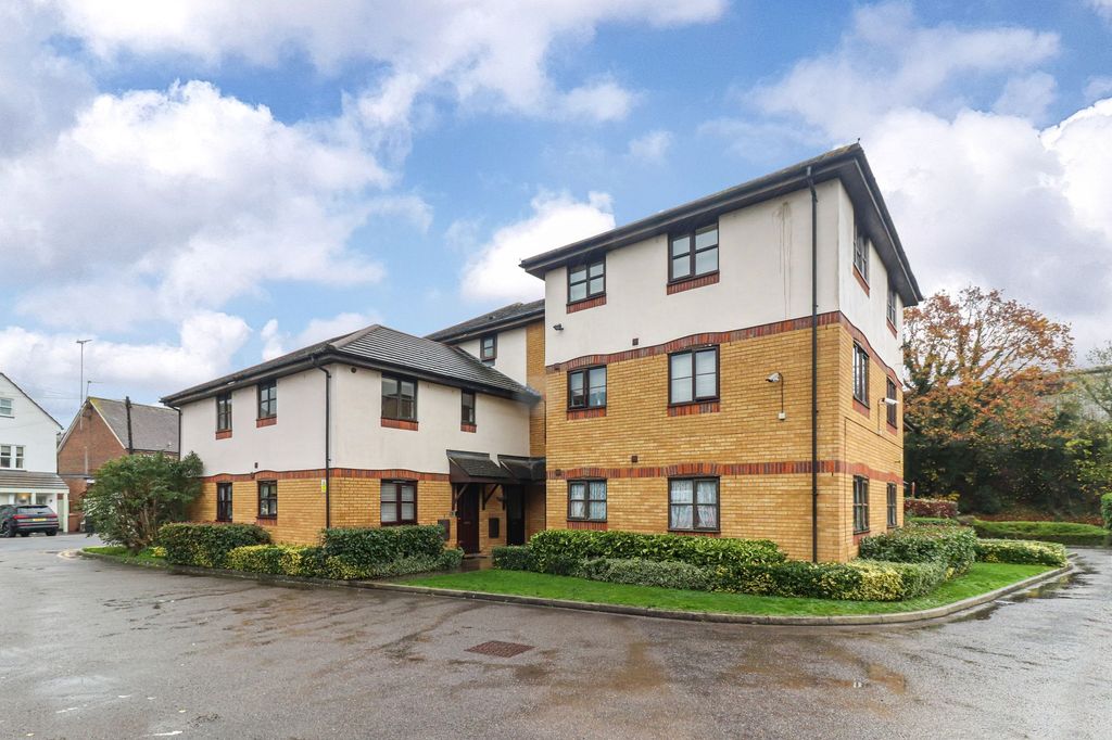 Property photo 1 of 12