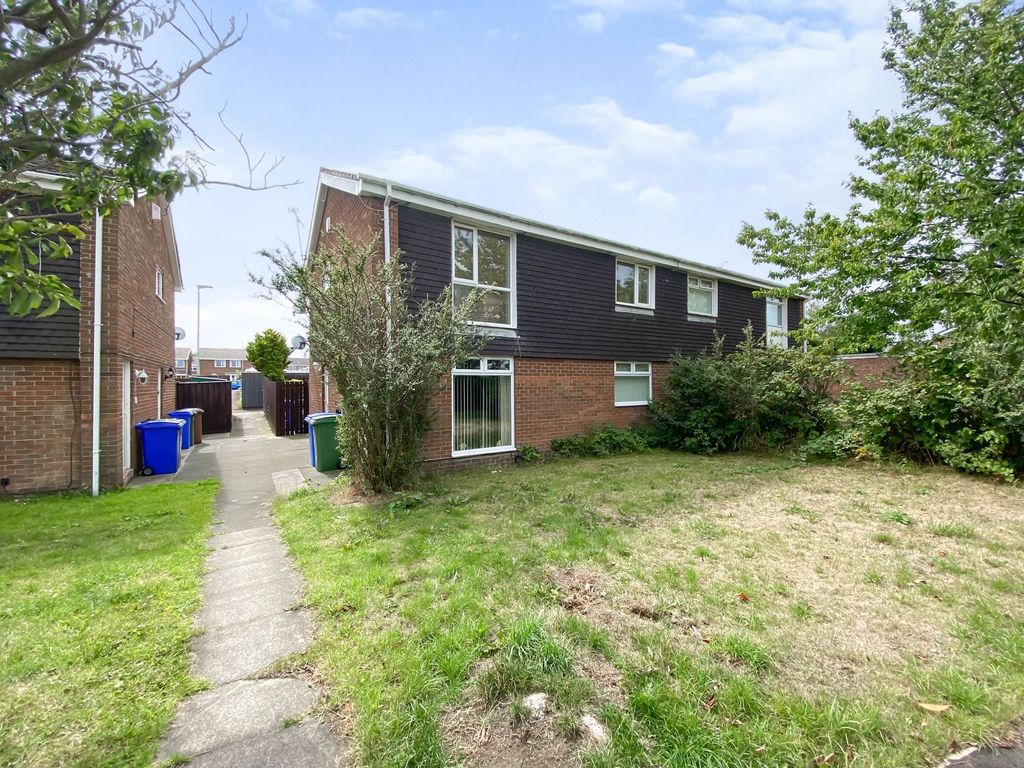 Property photo 1 of 1