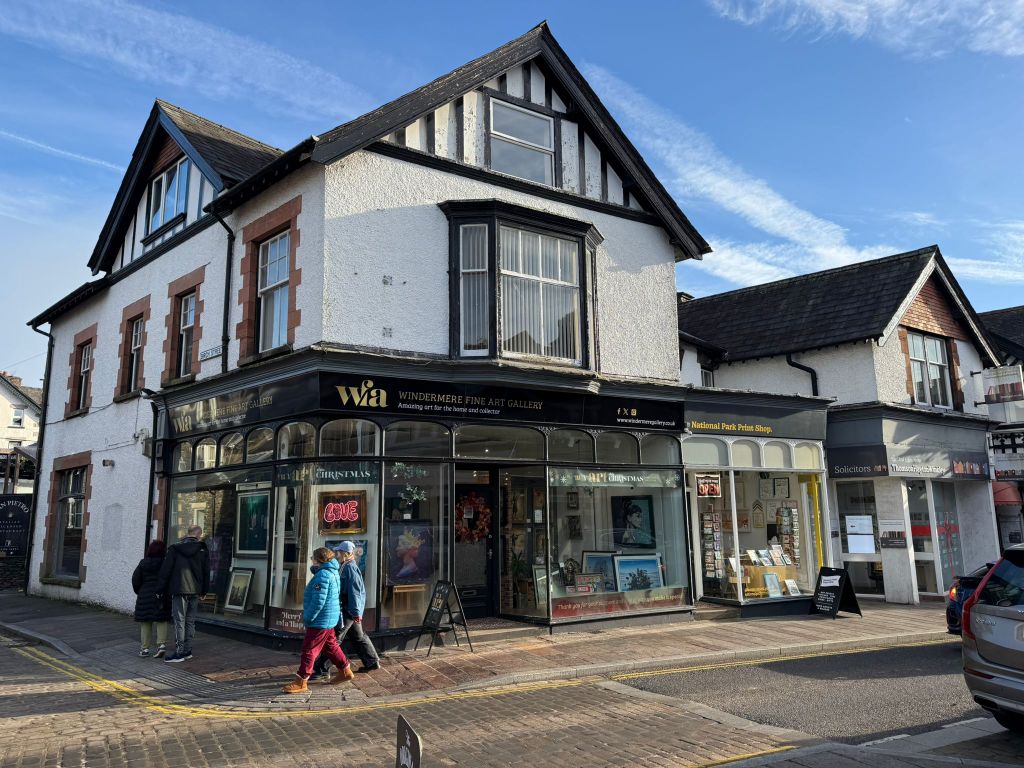 Property photo 3 of 4