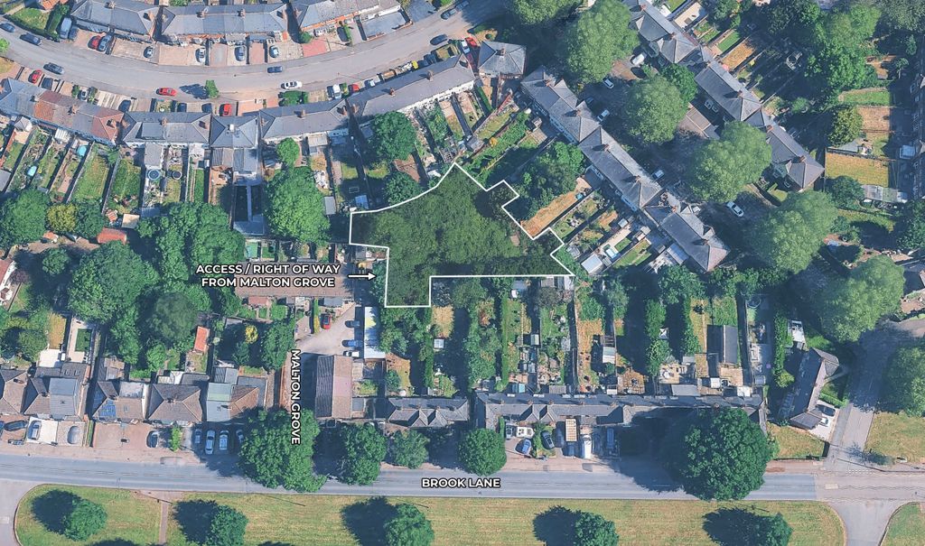 Property photo 1 of 7 Brook Lane Malton Grove