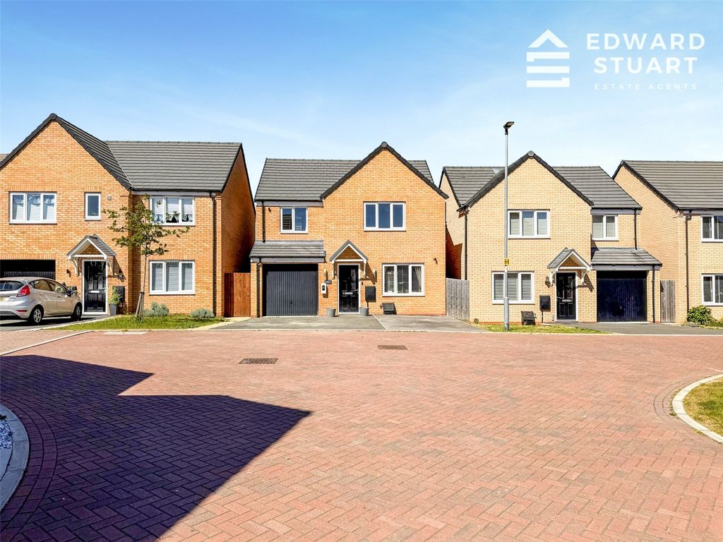 Property photo 1 of 18 Picture No. 04