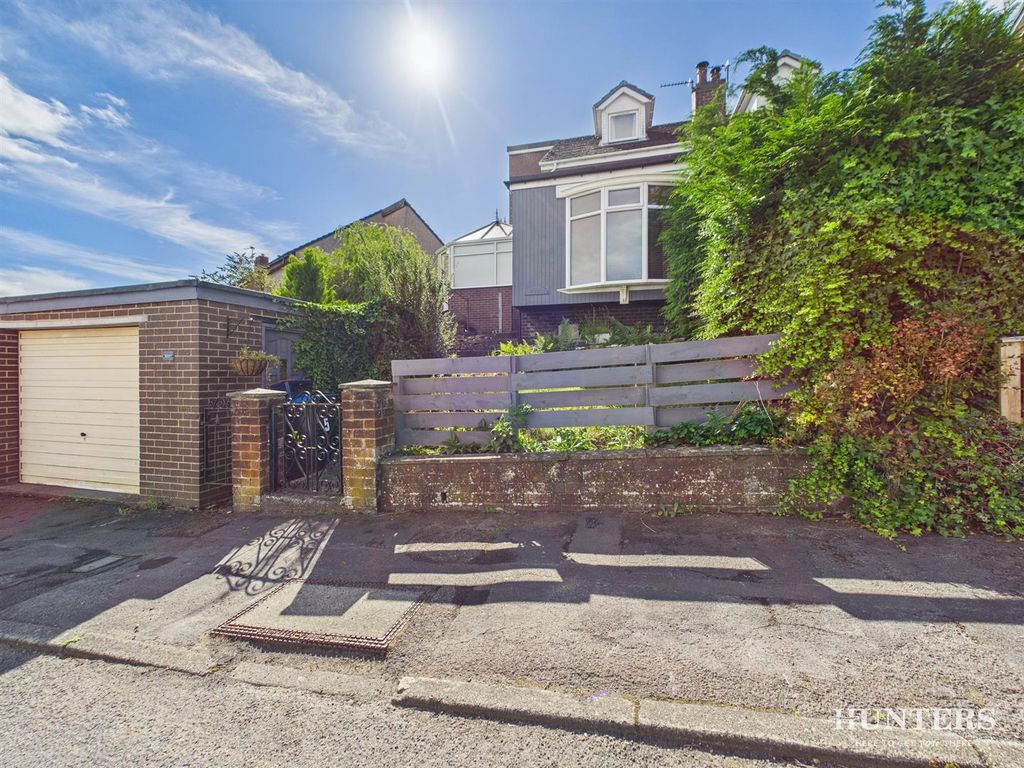Property photo 1 of 15 Cam03792G0-Pr0313-Still004.Jpg