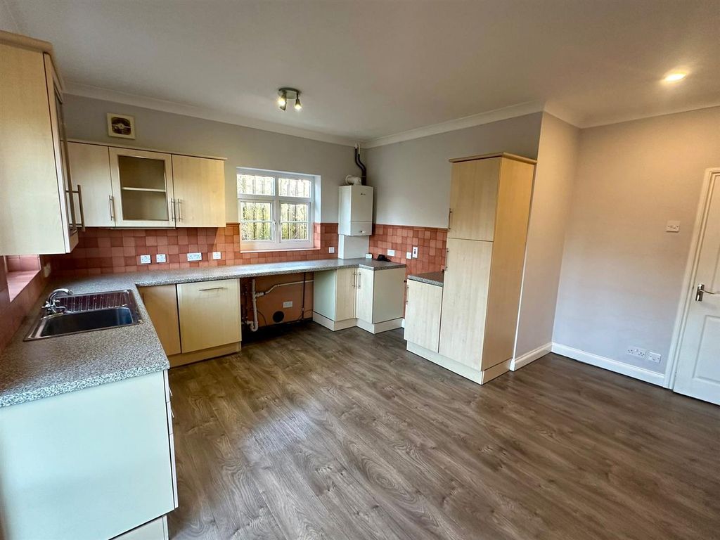 Additional image 4 of 3 bed flat for saleLugwardine, Hereford HR1
