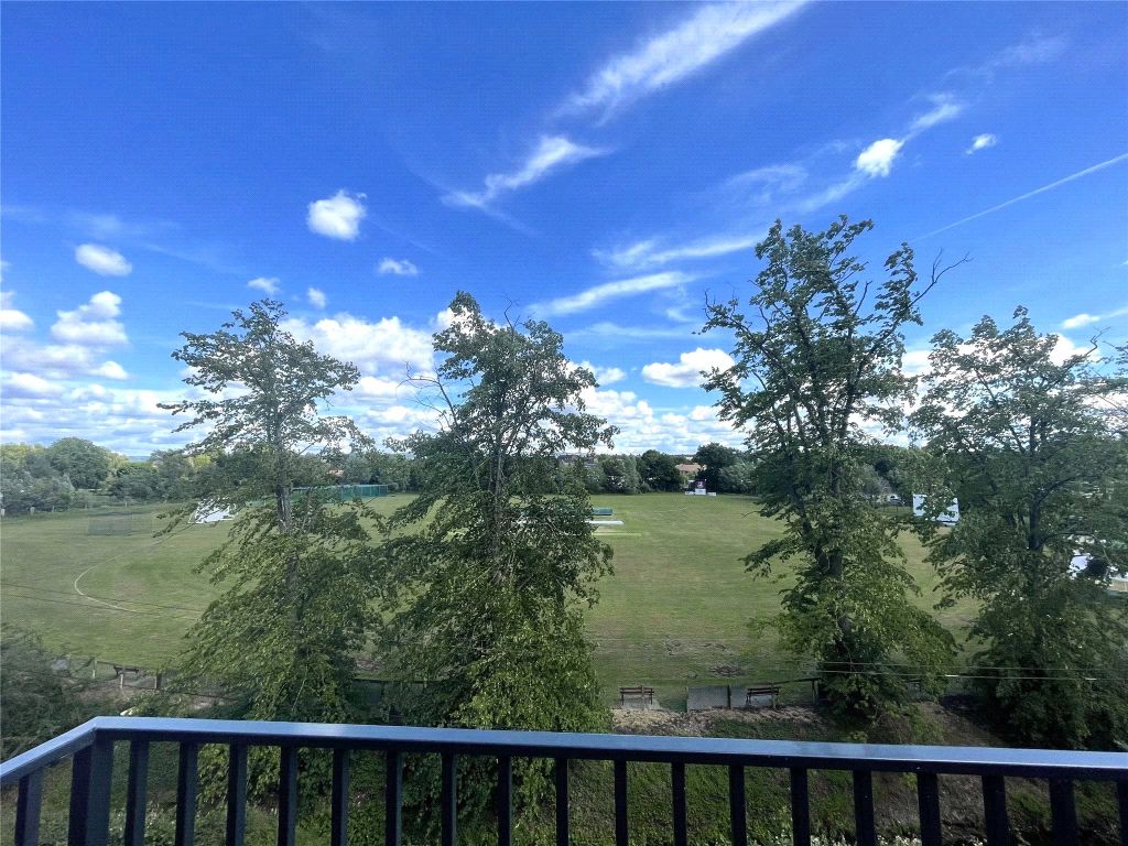 Property photo 3 of 17 Picture No. 07