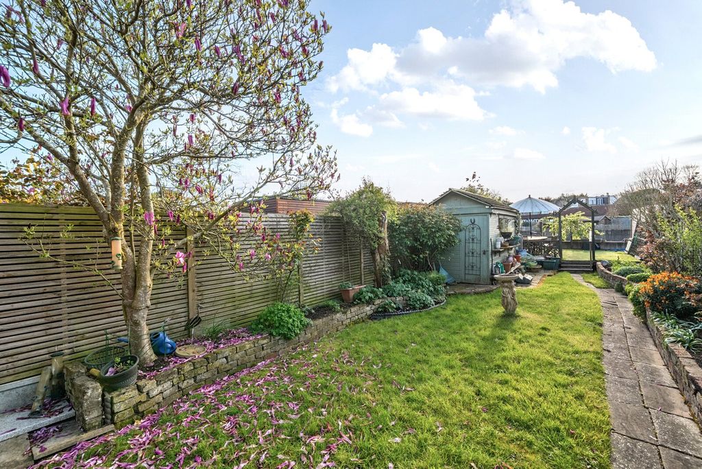 Property photo 3 of 16 Picture No. 04