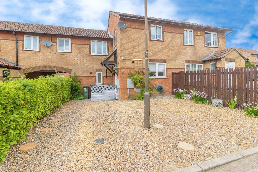 Property photo 1 of 17