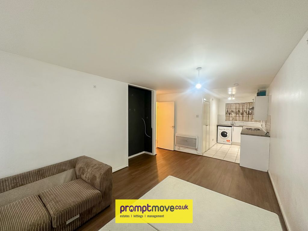 Property photo 1 of 6 Na
