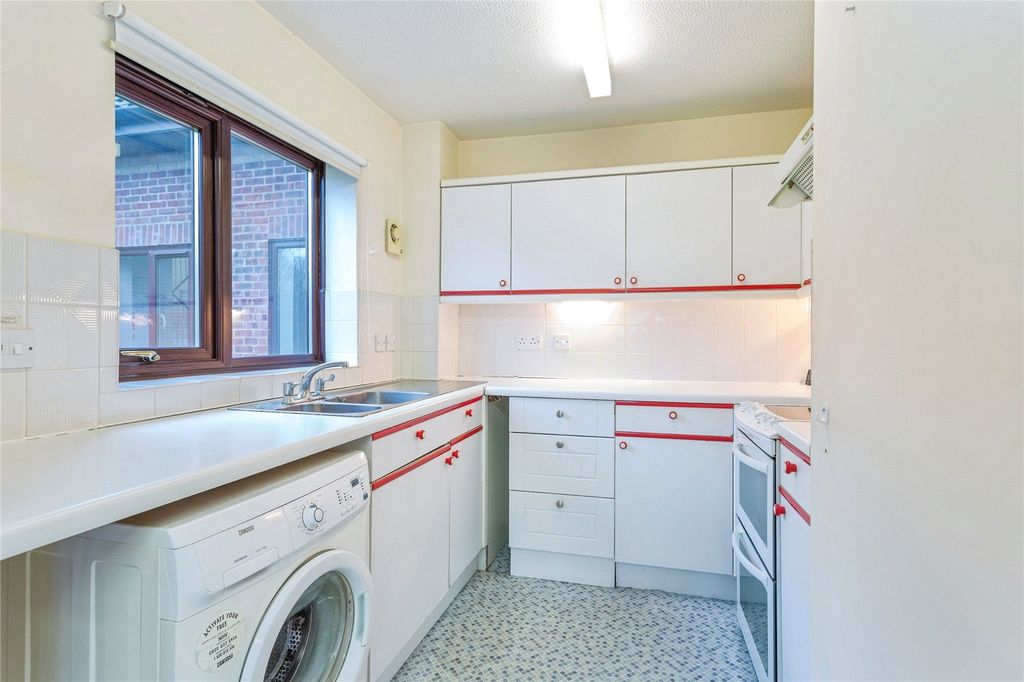 Property photo 2 of 12 Picture No. 12