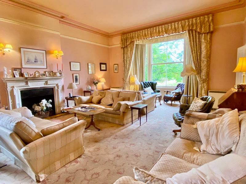 Property photo 2 of 35 Drawing Room