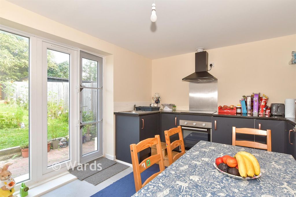 Property photo 3 of 9 Kitchen/Diner