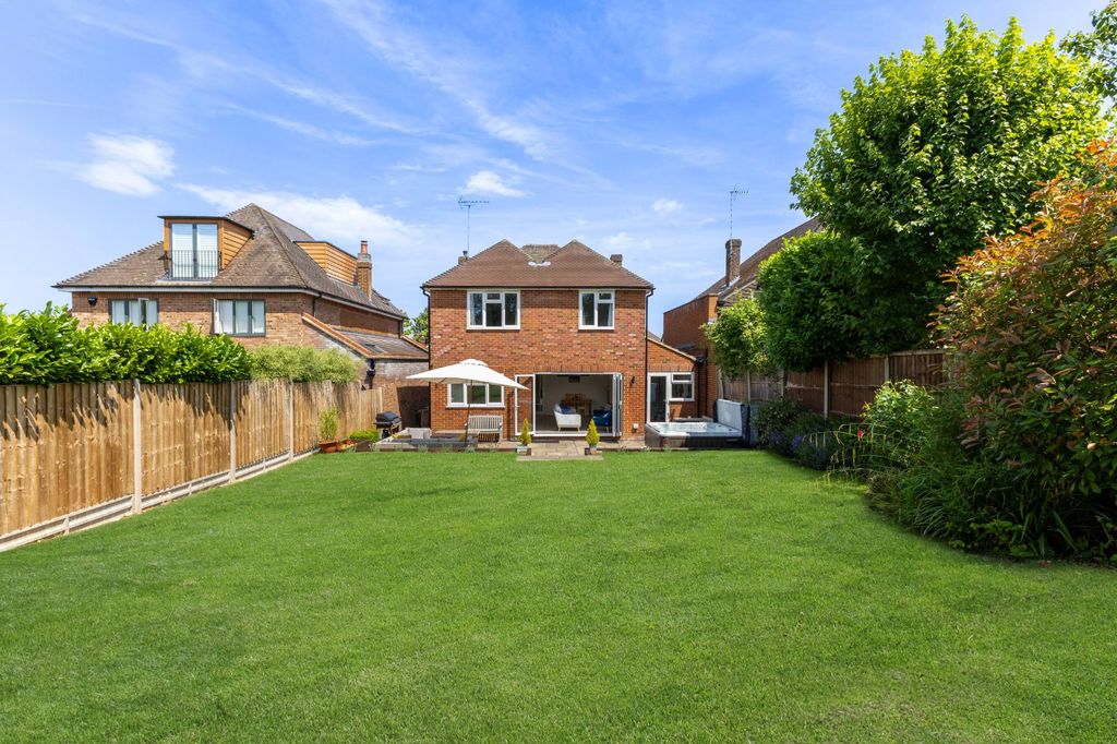Property photo 1 of 11 Picture No. 13