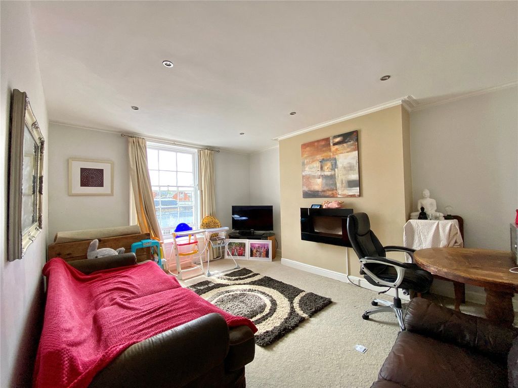 Property photo 3 of 11 Picture No. 11