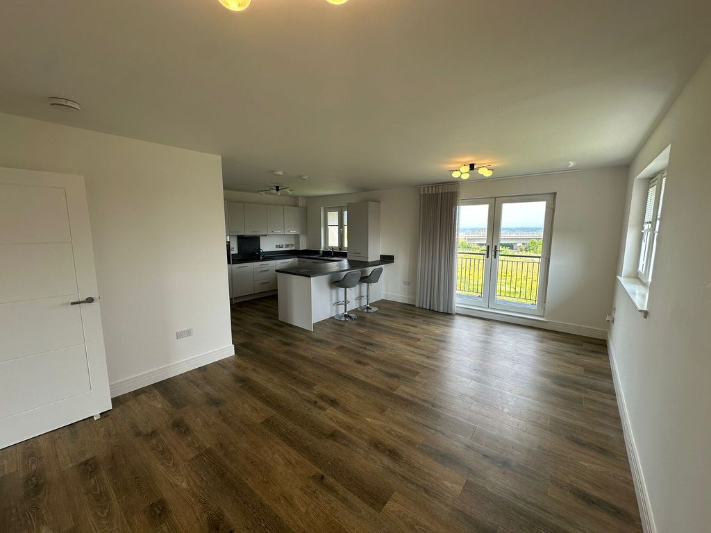 Property photo 3 of 15 Photo 3