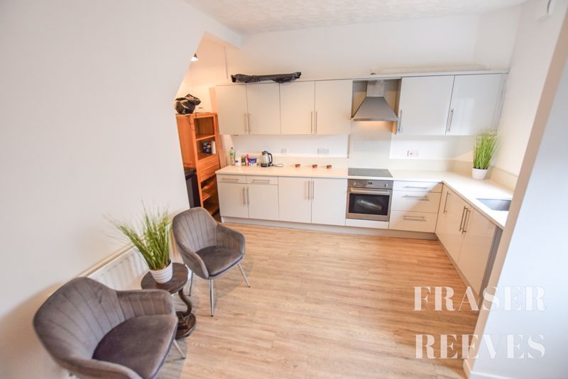 Property photo 1 of 16 Kitchen/Dinner