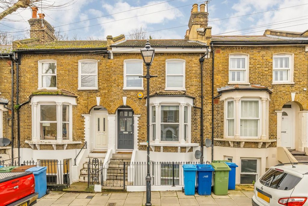 Property photo 1 of 10