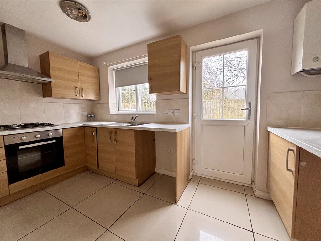 Property photo 2 of 17 Picture No. 01