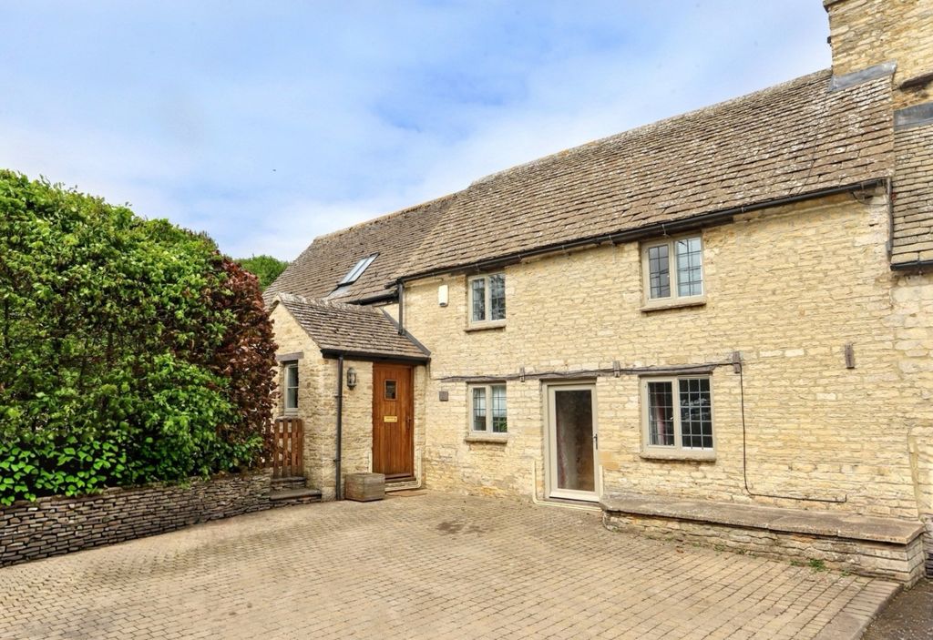 Property photo 1 of 26 Img_1067