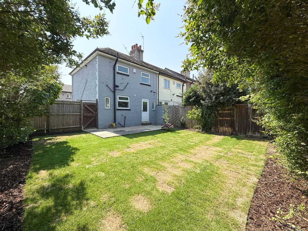 Property photo 2 of 14