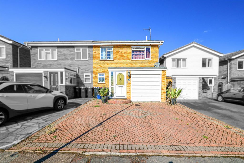 Property photo 1 of 2 171A2566.Jpg