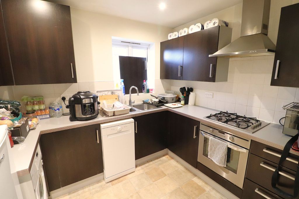 Property photo 3 of 8 Picture No. 05