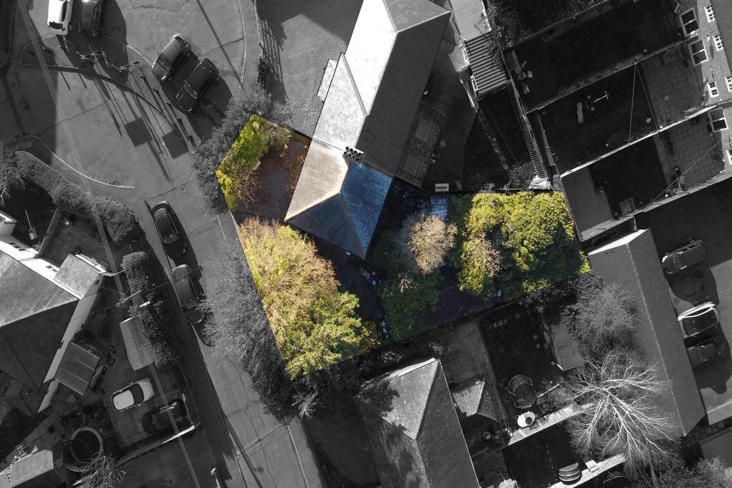 Property photo 1 of 5 (Main)