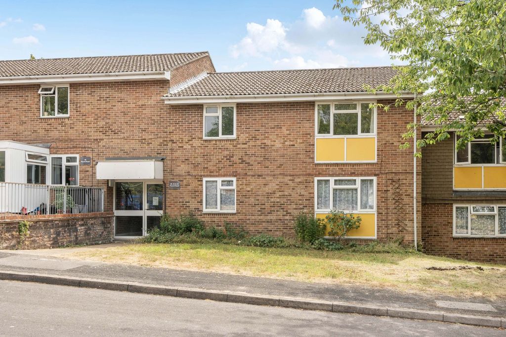 Property photo 1 of 10