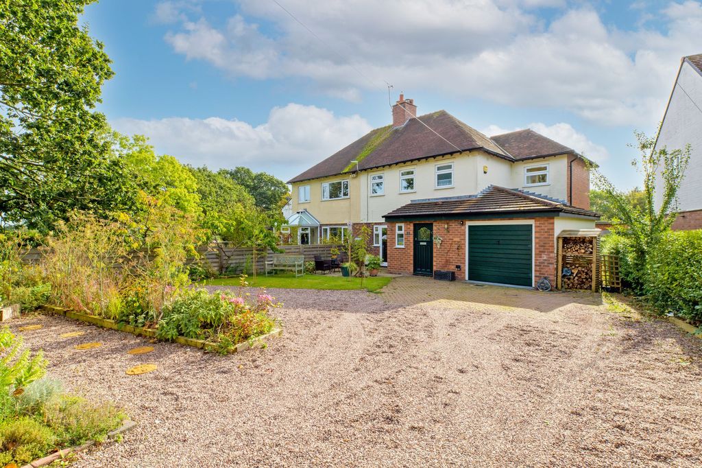 Property photo 1 of 29