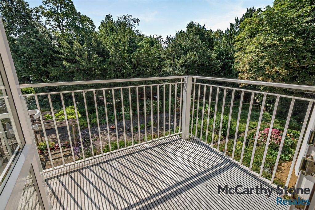 Property photo 2 of 19 Balcony