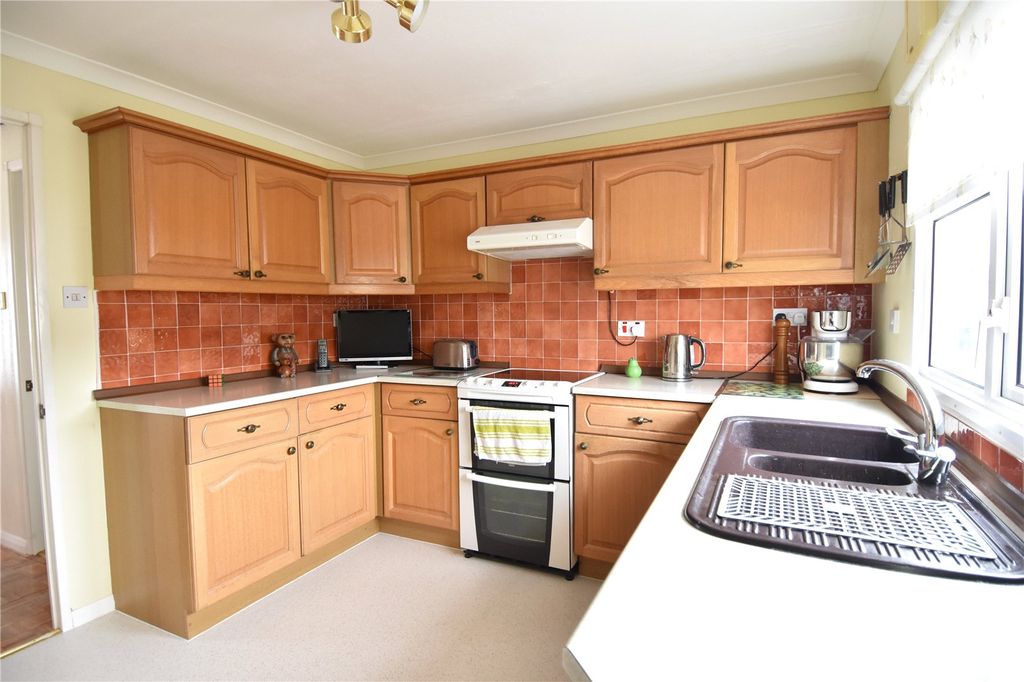 Property photo 3 of 26 Picture No. 17