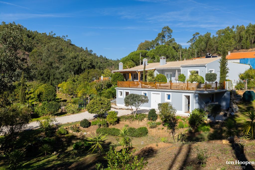 Property photo 1 of 30