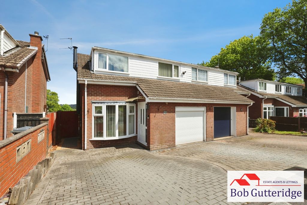 Property photo 1 of 19 Pbox-Img.Jpg
