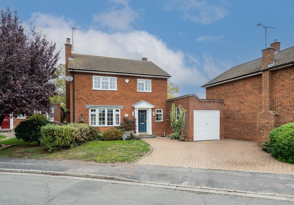 Property photo 1 of 20