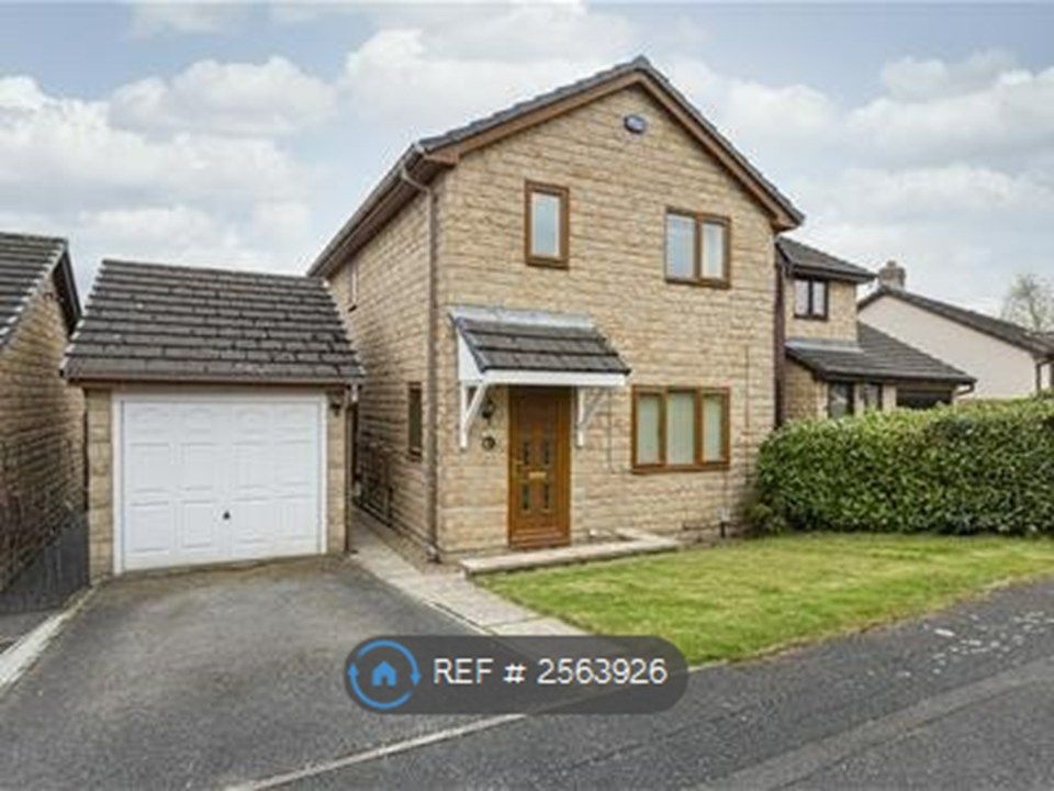 Property photo 1 of 14