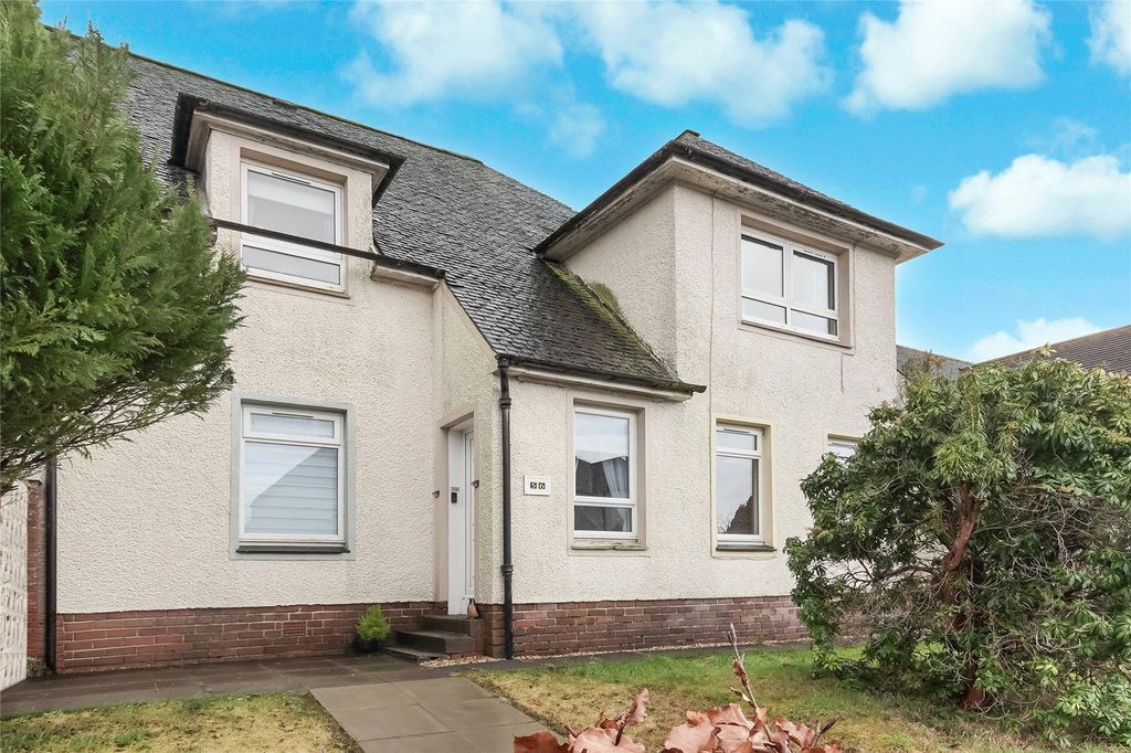 Property photo 1 of 21 Front