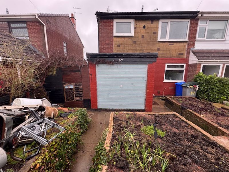 Property photo 1 of 17 Photo 1