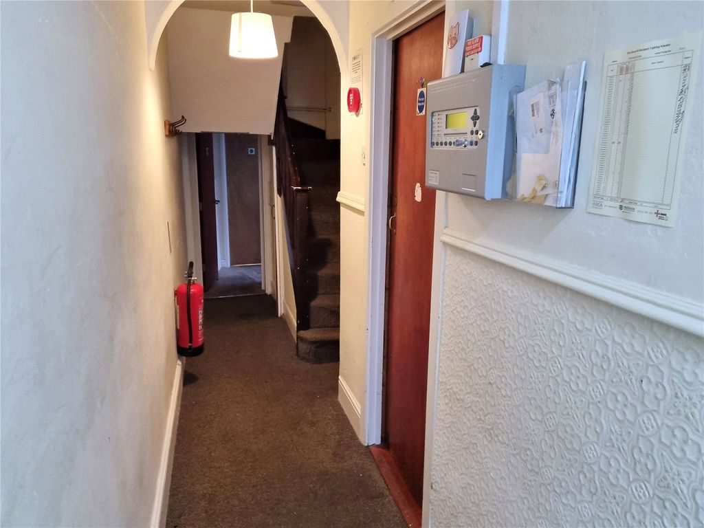Property photo 3 of 11 Picture No. 04